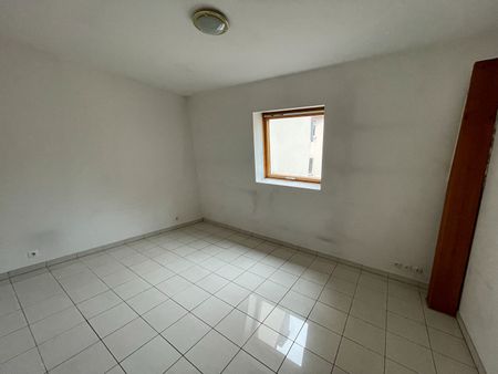 Location appartement 86.35 m², Forbach 57600Moselle - Photo 2