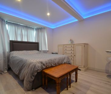 3 bedroom Detached house to rent - Photo 4