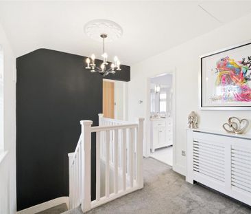 4 bedroom semi-detached house to rent - Photo 2