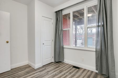 For Lease - 528 Runnymede Road Unit# Unit 1, Toronto, Ontario - Photo 4
