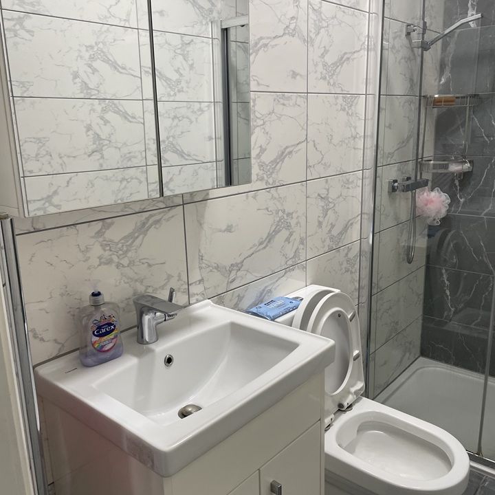 2 Bed Flat, York Place, IG1 - Photo 1
