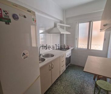 Alquiler de piso en Calle Magistral Domínguez - Photo 1