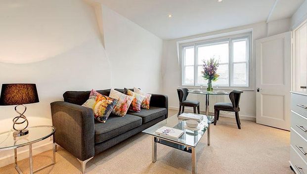 Studio to rent - Photo 1