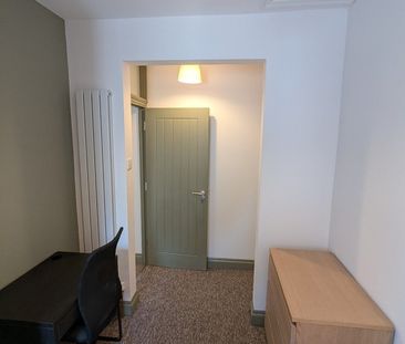 Room in a Shared House, Montgomery Street, BS3 - Photo 3