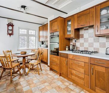 Silverdale Road, Burgess Hill - Photo 2