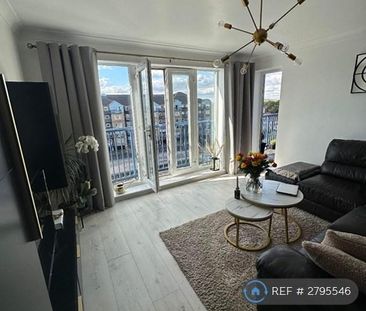 2 bedroom flat to rent - Photo 1