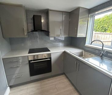 3 bedroom terraced house to rent - Photo 6