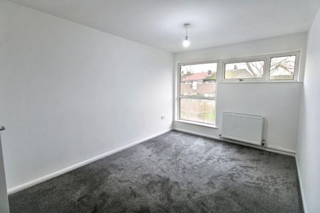 Edge Court, Gilesgate, Durham, Durham, DH1 2JY - Photo 2