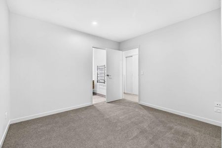 Brand New & Ready to Move In - Photo 2