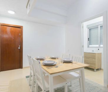 Single Bed in Room in a shared 5-bedroom apartment for rent in Nou ... - Photo 2