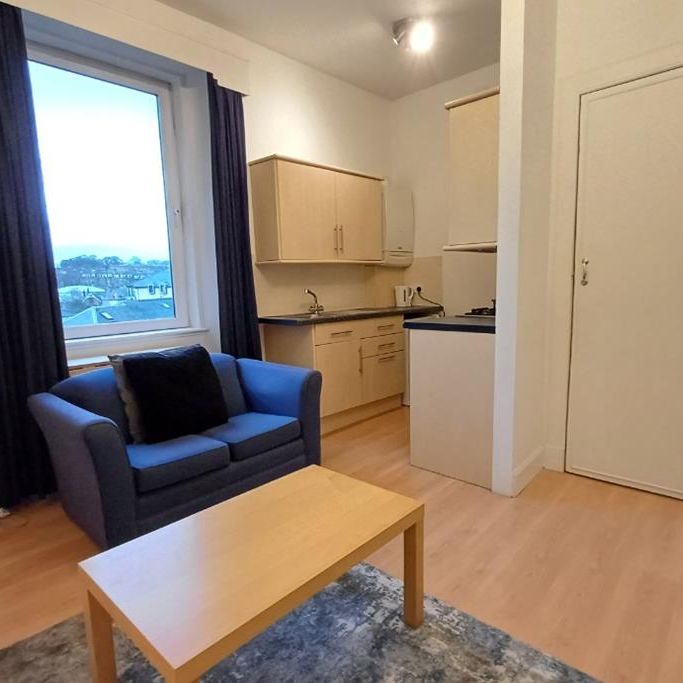 1 bed flat for rent in Roseburn - Photo 1