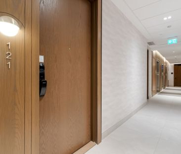 For Lease - 3240 William Coltson Avenue Unit# 121, Oakville, Ontario - Photo 4