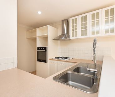 25A Babington Crescent, Bayswater WA 6053 - Photo 6
