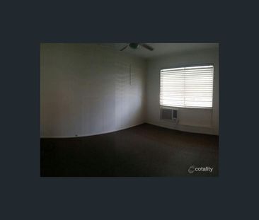 143 mills, Moranbah, Qld 4744 - Photo 4