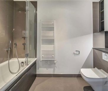 3 bedroom flat to rent - Photo 3