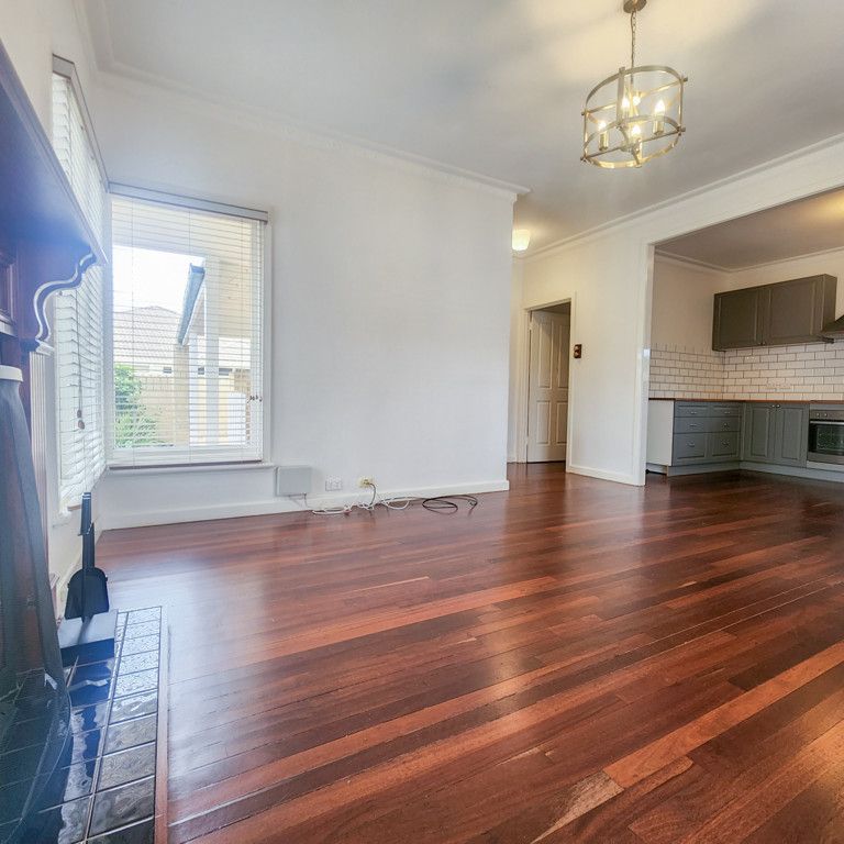 134 Manning Road, Manning WA 6152 - Photo 1