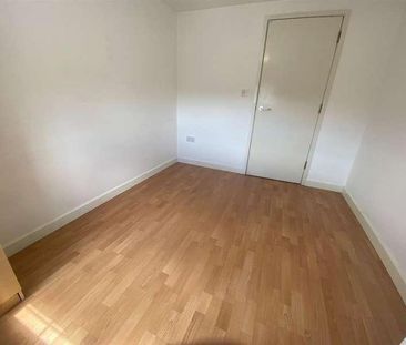 Wellington Street, Luton, LU1 - Photo 2