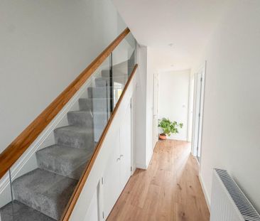 3 bedroom terraced house to rent - Photo 5