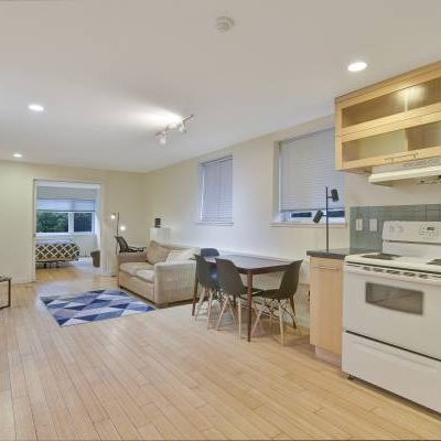 AVAILABLE November 1st- Pet Friendly Furnished 2 Bedroom @ 1540 Haro - Photo 4