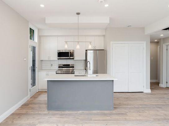 For Lease - 659 Donat Street Unit# 202, Vanier and Kingsview Park, Ontario - Photo 1