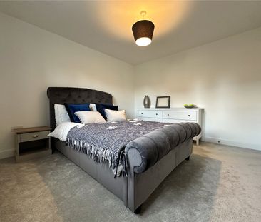 32, Falling Foss Way, Bramhope, LS16 9FP - Photo 6