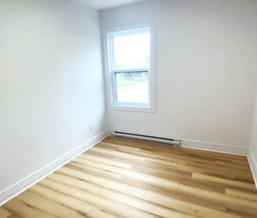 Condo moderne 5 ½ à Shawinigan | 2103 Champlain | Grand, rénové, lu... - Photo 4