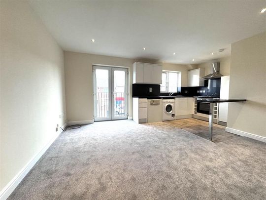 2 bedroom apartment to rent - Photo 1