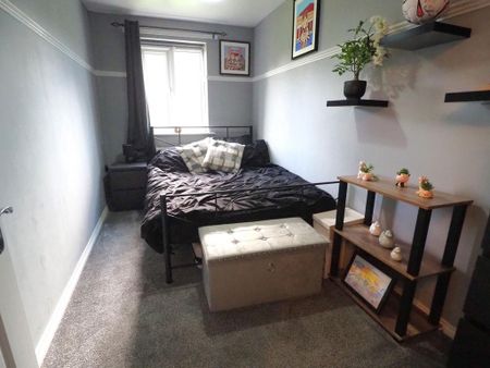 2 bedroom apartment to rent - Photo 4