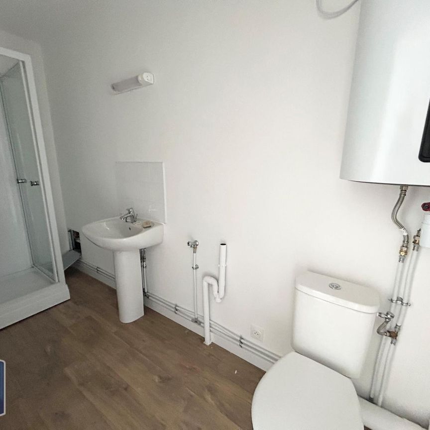 Location Appartement 2 pièces 22m² VALENCIENNES 59300 - Photo 1
