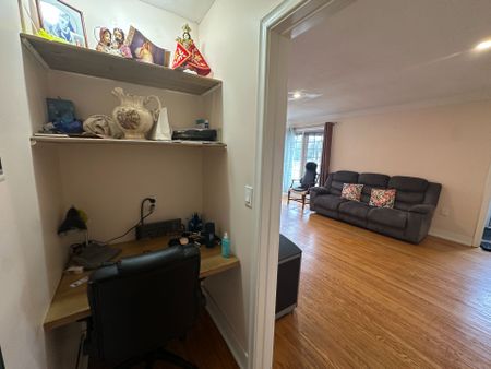 For Lease - 3616 Dorchester Road, Niagara Falls, Ontario - Photo 2