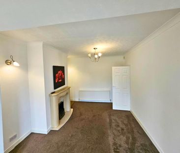 3 bedroom semi-detached house to rent - Photo 6