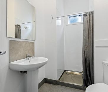 Furnished City Room – Available Now! - Photo 6