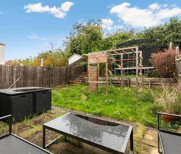 Meadowview Road, Raynes, SW20 - Photo 2