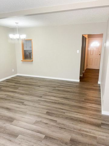 Thompson River Townhomes - Photo 4
