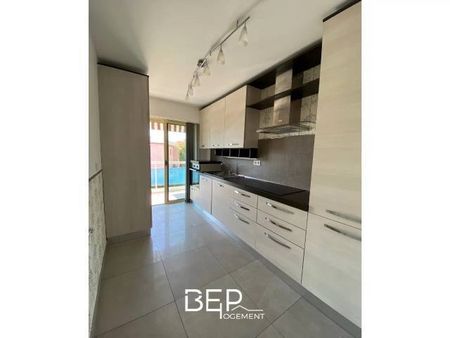Location Appartement - Photo 2