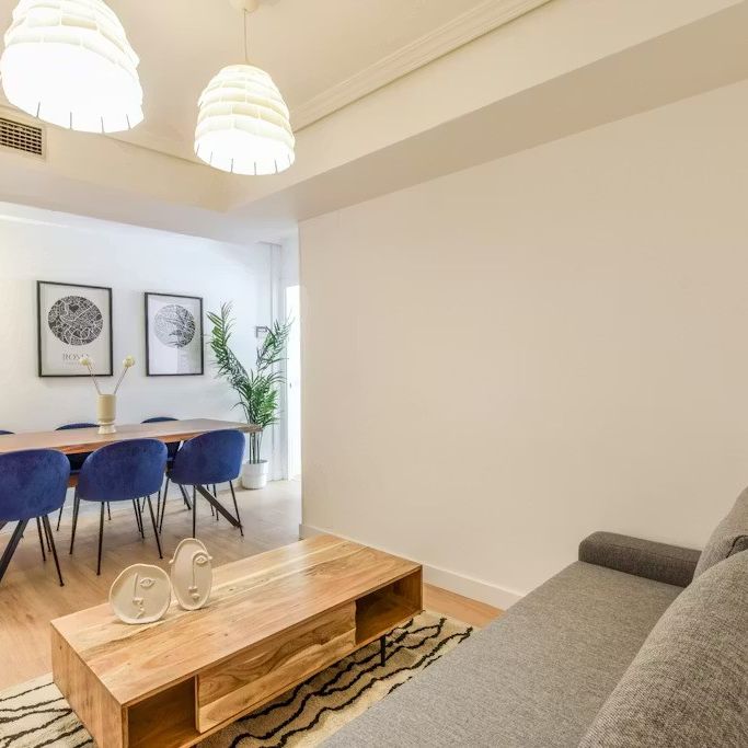 Calle del Oso, Madrid, Community of Madrid 28012 - Foto 1