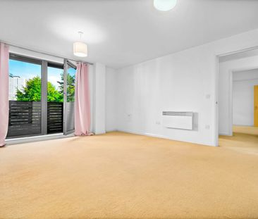 Flat to rent on - Photo 4