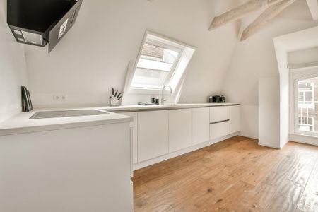 Te huur: Appartement Pieter Cornelisz. Hooftstraat in Amsterdam - Photo 2