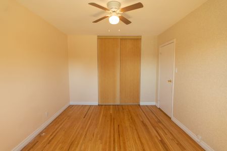 For Lease - 728 Krosno Boulevard, Pickering, Ontario - Photo 4