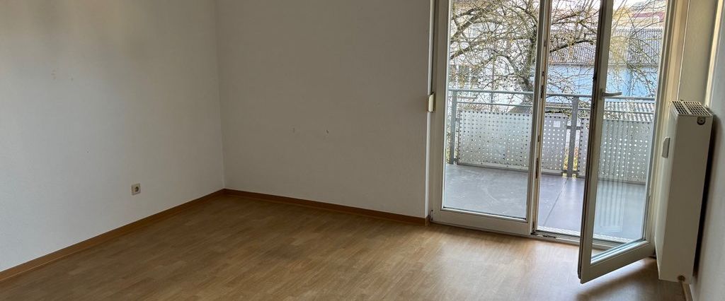Helle 2 Zimmerwohnung mit Balkon und Tageslichtbad in Albstadt - Photo 1