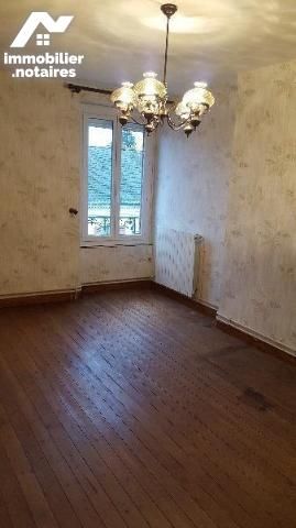 FILLE SUR SARTHE à 20 minutes du MANS charmante maison de bourg comprenant : - au rez-de-cha... - Photo 4