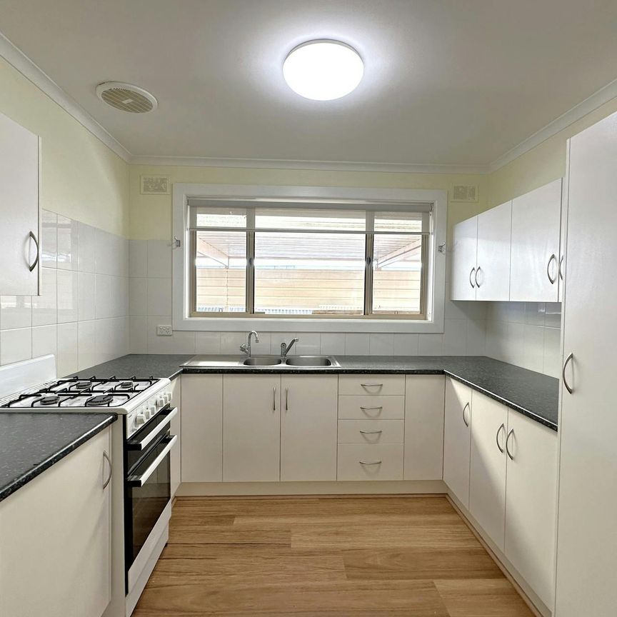 1 Hobbs Street - Photo 1