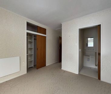 Waikanae - 3 bedrooms - Photo 5