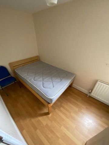 Great Apartment, 26b University Avenue, Queens University Quarter, Belfast, BT7 1HB - Photo 3
