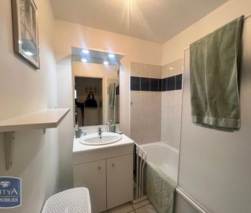 Location Appartement 2 pièces 49m² LAVAL 53000 - Photo 5