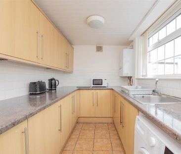 4 bedroom house share to rent - Photo 4