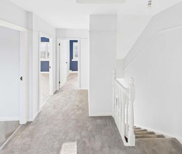 3 bedroom terraced house to rent - Photo 3