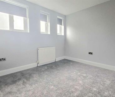 Broadway, Bexleyheath, DA6 - Photo 6