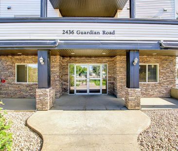 Condo in Glastonbury Neighbourhood - Photo 6