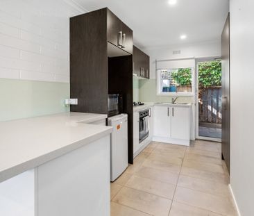 8/121 Mount Eliza Way , - Photo 5